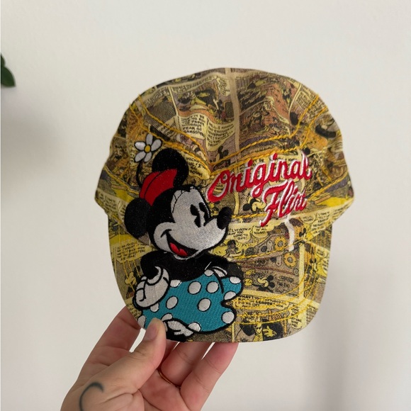Disney Mini Mouse Original Flirt Parks Red and Gold Hat - Picture 1 of 4